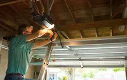 Security Garage Doors Worcester, MA 508-315-6890 - repair-side